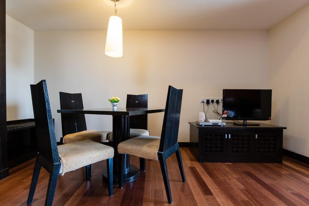 סובאנג ג'איה New Town Resort Suites At Pyramid Tower מראה חיצוני תמונה